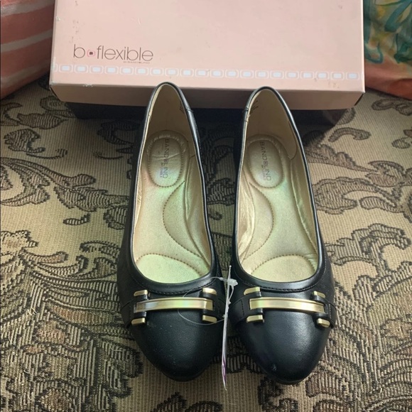 bandolino women's flats